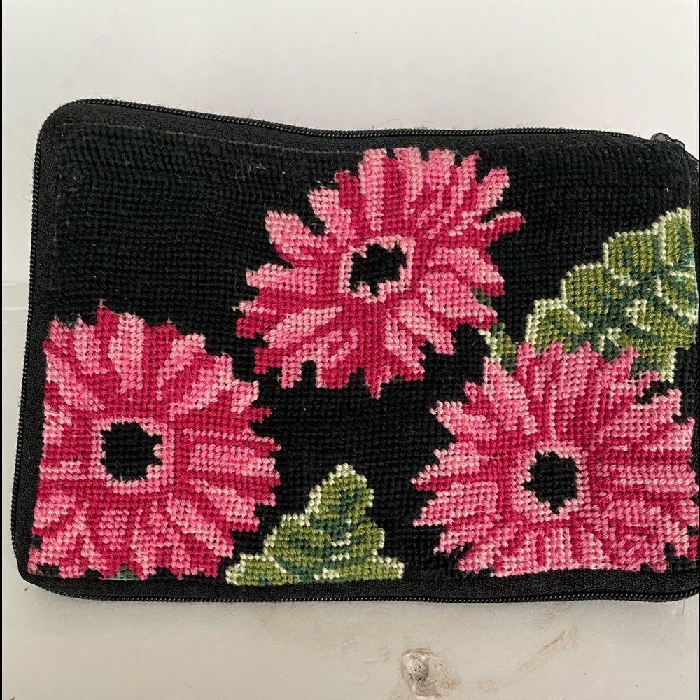 ZIP TOP COSMETIC OR COIN CASE - Picture 5 of 5